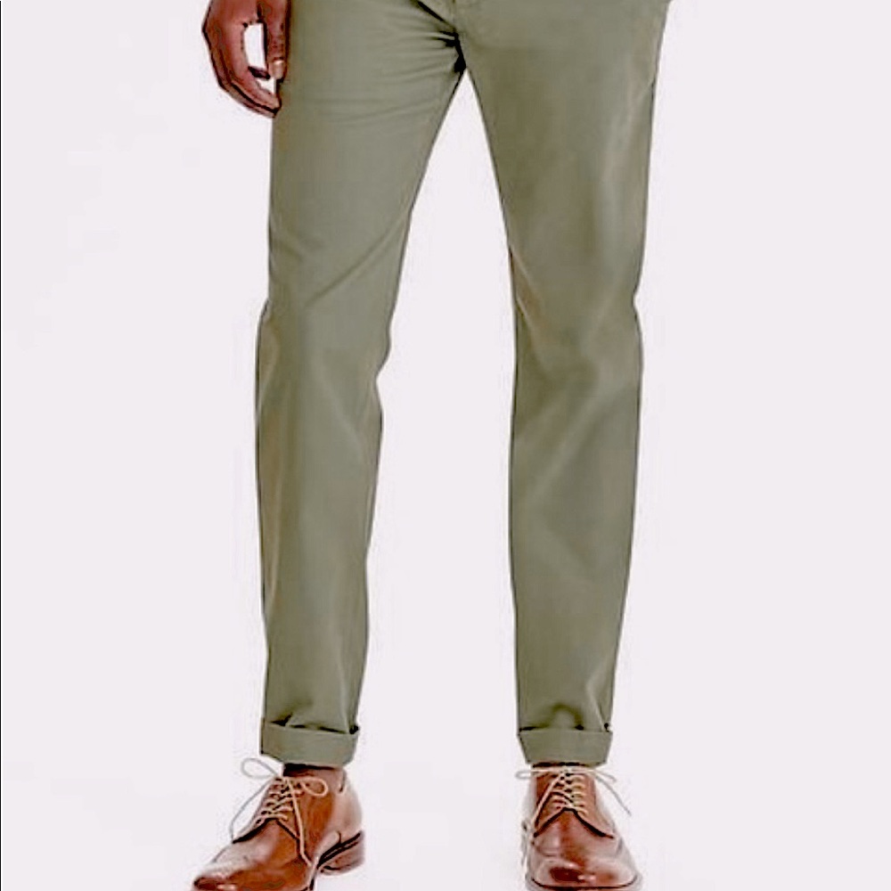 Banana Republic Emerson Chino 30x32